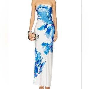 Brand New Revolve Maxi Dress. Smoke & Pet Free Home.